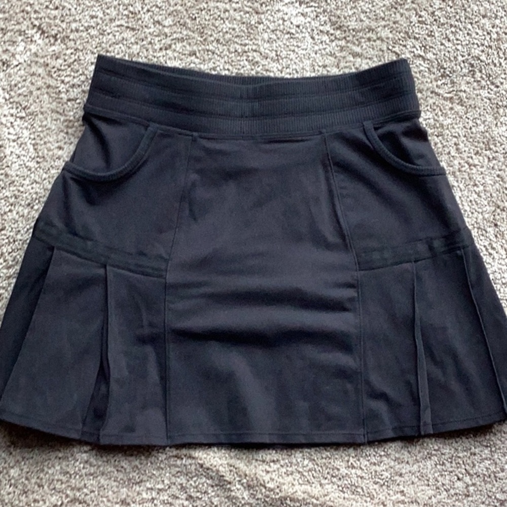 Athleta black skort